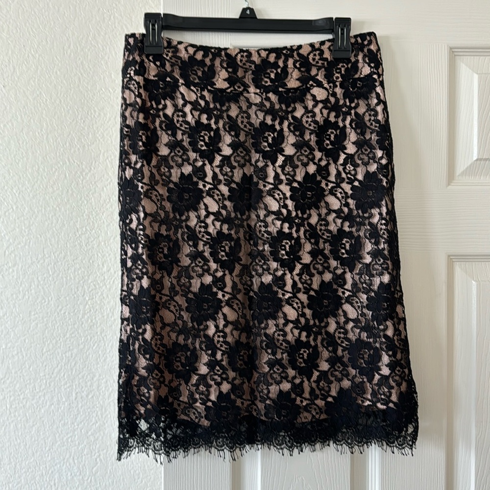 Banana Republic Black Lace Pencil Skirt Size 6